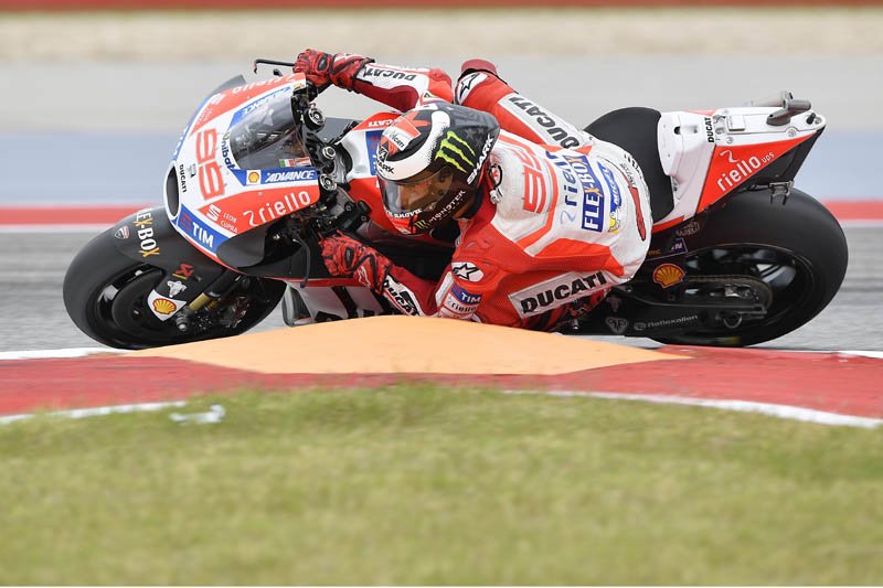 Pilotage MotoGP : Jorge Lorenzo analyse ses problèmes et révèle le secret de Maverick Vinales