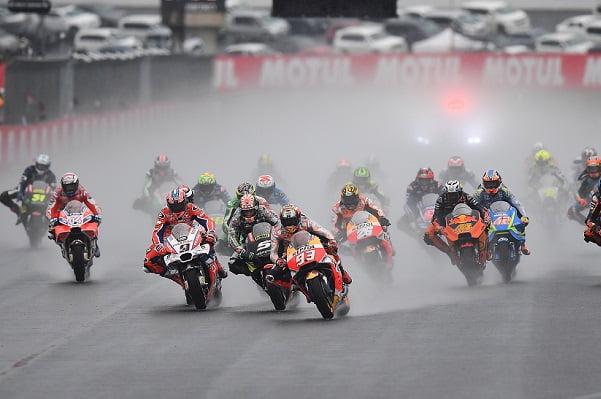 [CP] Les pneus pluie Michelin mènent Dovizioso à la victoire sous le déluge de Motegi