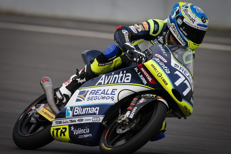 Vicente Pérez rejoint la Reale Avintia Academy 77 en Moto3