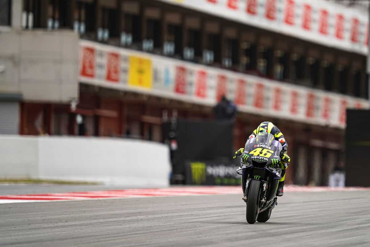 MotoGP Allemagne Sachsenring J1 : Valentino Rossi potentiellement en Q2 et convoqué par les commissaires