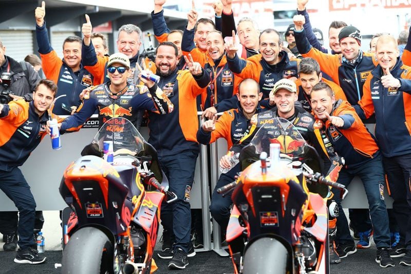 Moto2 : Superbe doublé pour Red Bull KTM Ajo Moto2 au GP d’Australie