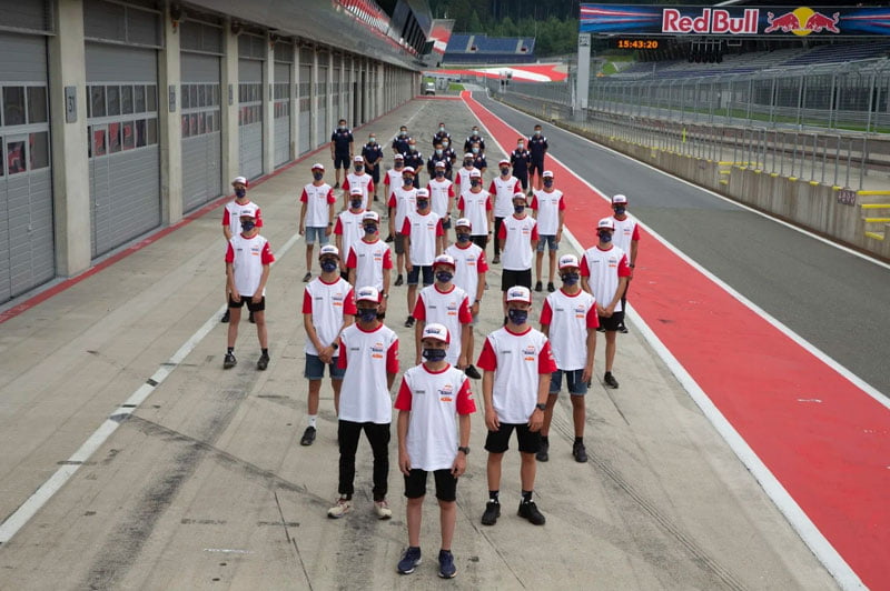 Red Bull MotoGP Rookies Cup Autriche : Les Rookies dans le sillage de Brad Binder alors que la Coupe commence à Spielberg