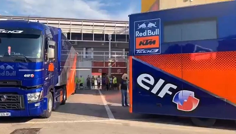 MotoGP Barcelone : Petite vidéo sympa de l’installation de Tech3