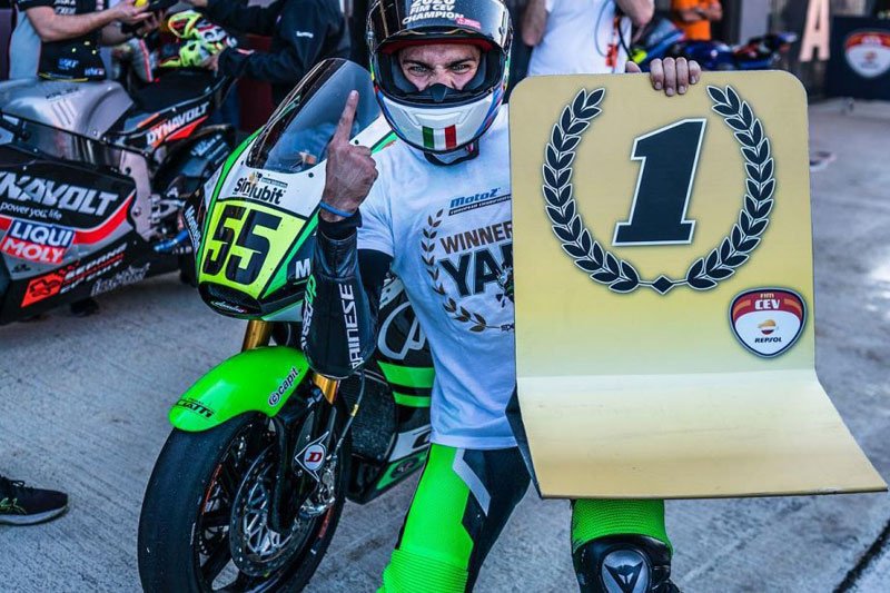 Interview Exclusive Yari Montella Champion FIM CEV Moto2 : « La lumière après des années d’obscurité »