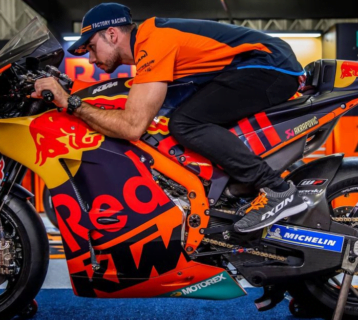 Oliveira voit loin car KTM voit grand pour 2021 ...