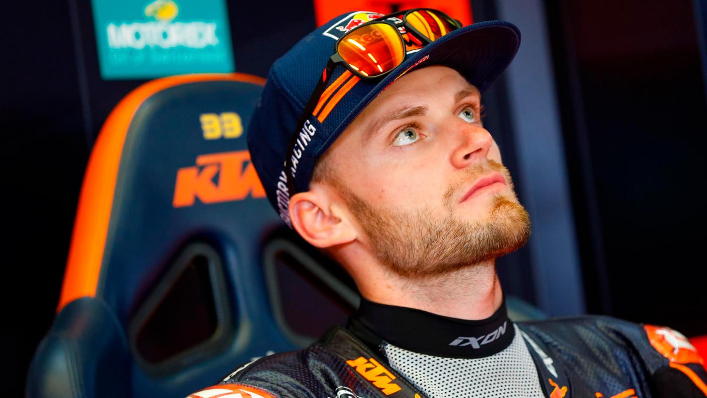 MotoGP KTM : Brad Binder est vent debout contre les pneus préchauffés