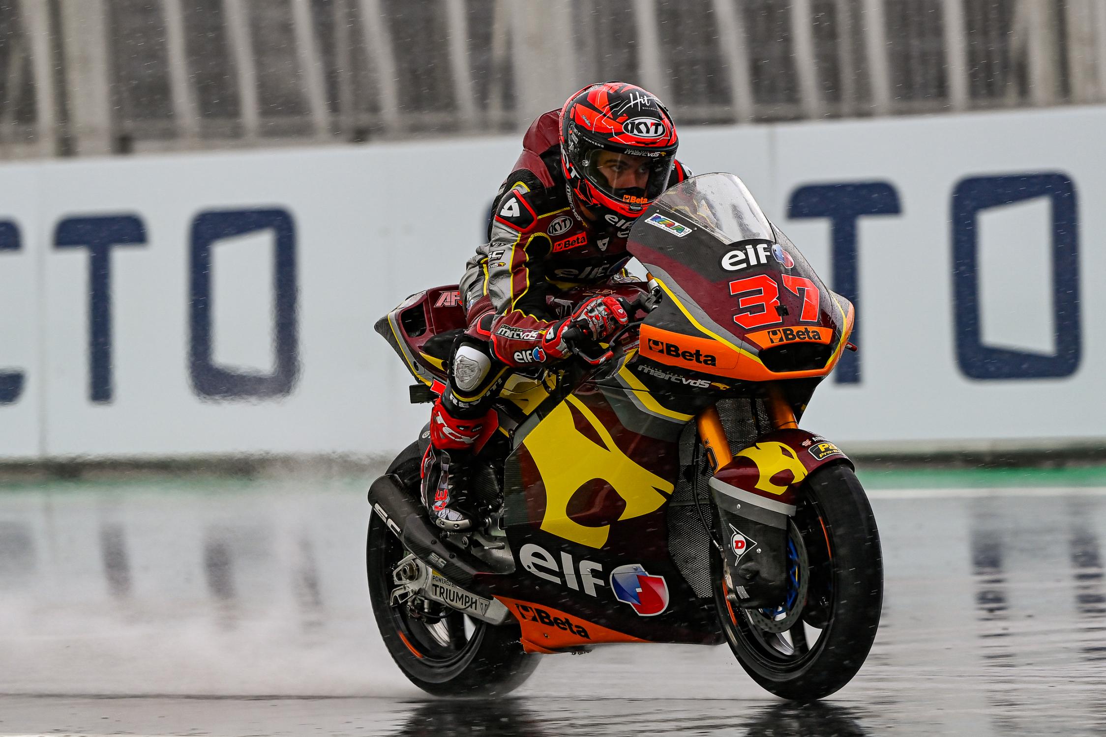 Moto2 Misano-2 FP1 : Augústo Fernandez le plus rapide sur une piste détrempée