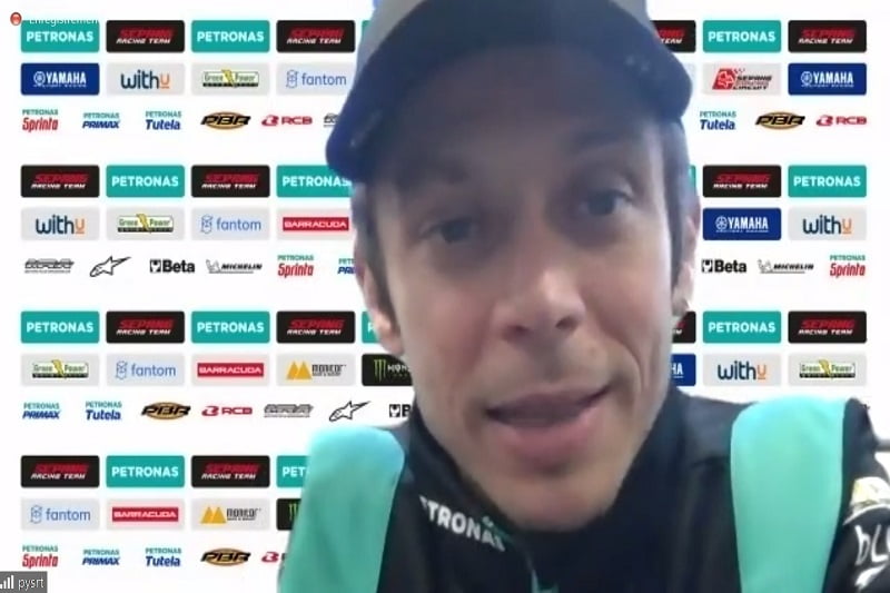 MotoGP Valence J2 Débriefing Valentino Rossi (Petronas Yamaha SRT/10) : « Il faut avoir des « couilles » comme on dit », etc. (Intégralité)