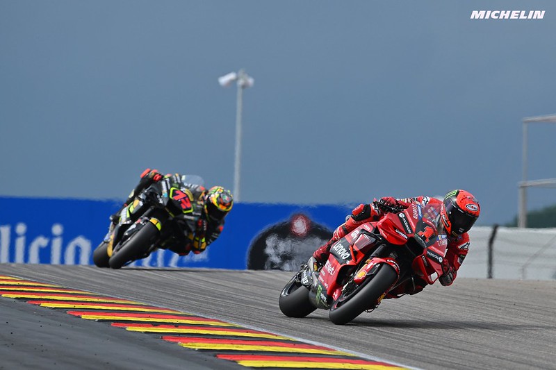 MotoGP Allemagne J1 : Marco Bezzecchi (Ducati/1) l’admet : « J’ai eu de la chance d’avoir Pecco devant »