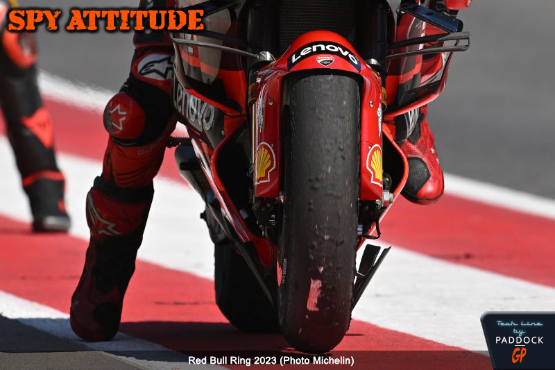 Spy Attitude » MotoGP : le deuxième levier du guidon gauche de Marc Márquez  - Paddock GP