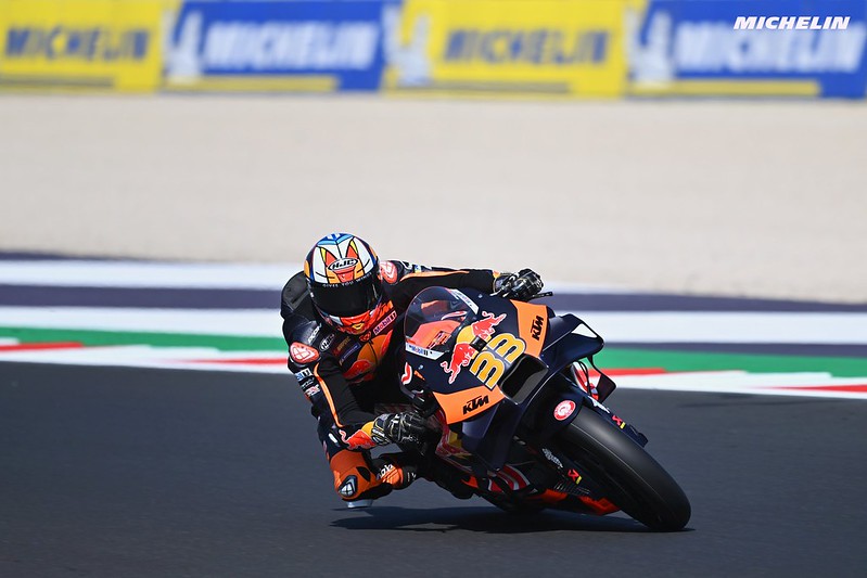 MotoGP Misano J1, Brad Binder (KTM/9) pas à sa place : « C’était une journée difficile »