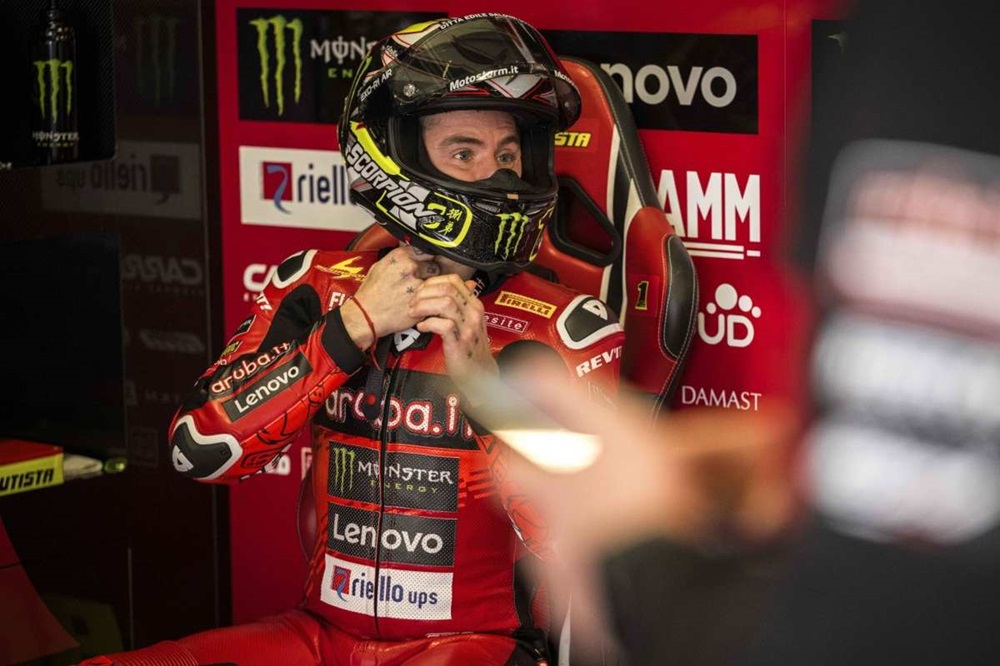 WSBK Portimao, Alvaro Bautista Ducati : « avant de penser à combattre, je dois guérir à 100% et c’est ma première préoccupation »