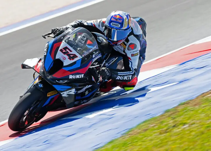 WSBK Superbike Misano : Toprak Razgatlioglu s’envole lors du warm-up