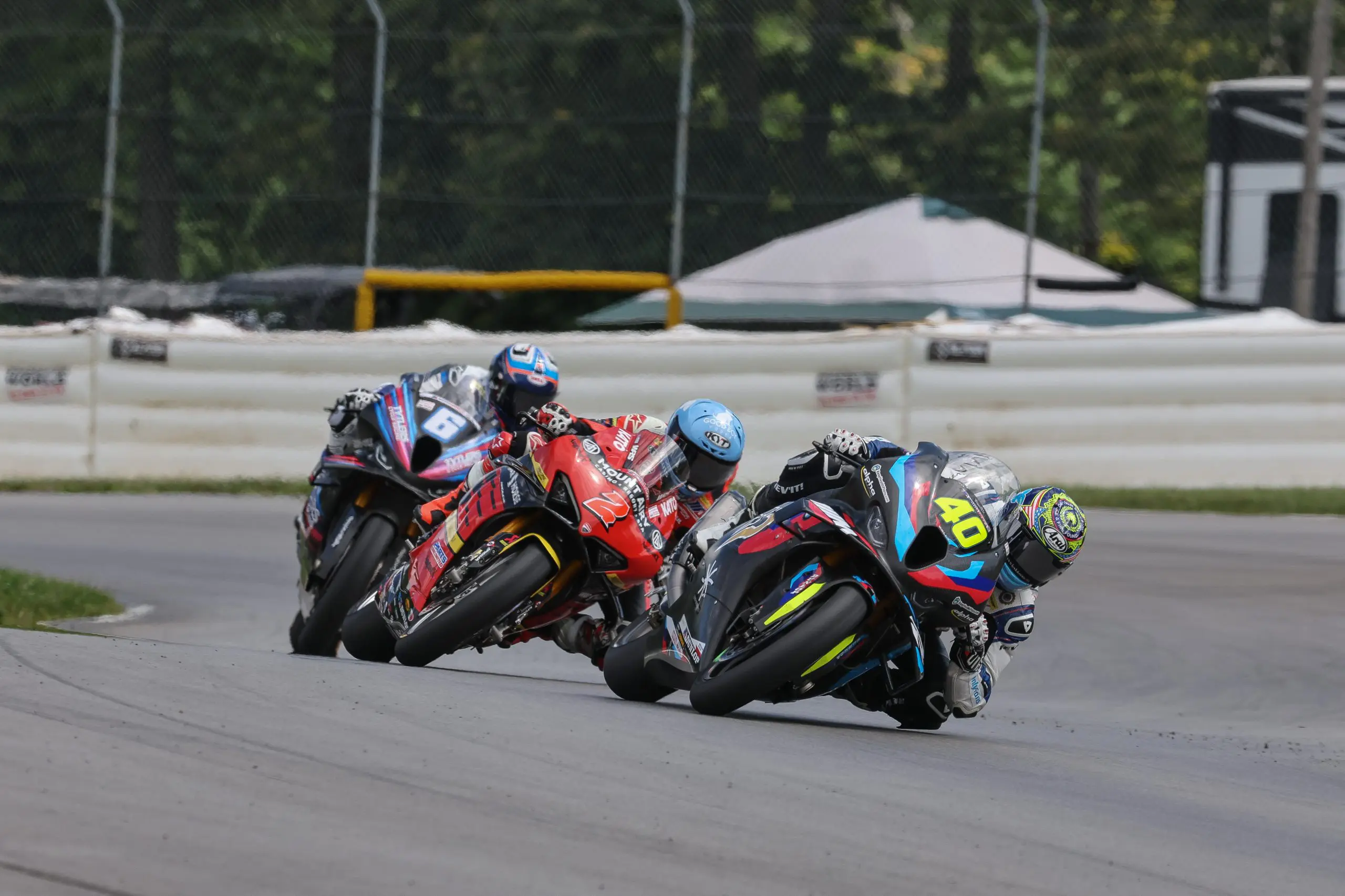 MotoAmerica – Mid-Ohio : Herrin double la mise, Baz rebondit