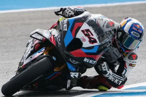 WSBK Jerez Superbike Course 2 : Toprak vs Bulega, le dernier duel s'arrête au plus beau moment !