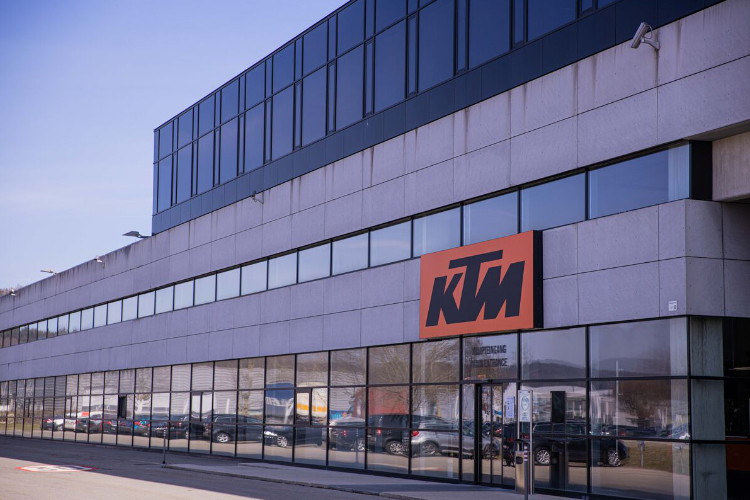 KTM