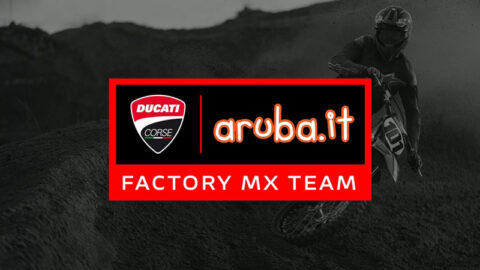 Le célèbre team Aruba.it abandonne le Supersport mais sera l'équipe officielle Ducati en Motocross !