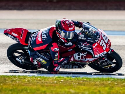 Moto3 Argentine Course : Angel Piqueras remporte une course d'anthologie !